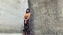 Nadya Arina, aktris kelahiran Jakarta, 15 Oktober 1997 selalu mencuri perhatian berkat gaya penampilannya. Nadya akan terlihat begitu cantik saat bergaya rambut poni. Dengan poninya, ia terlihat begitu fresh. (Liputan6.com/IG/@nadyaarina)