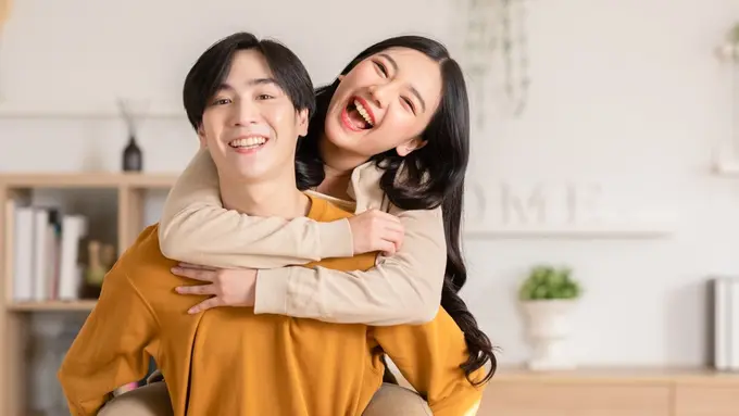 couple bahagia  romantis