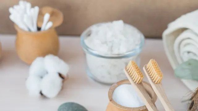 ilustrasi manfaat soda kue selain digunakan untuk bahan makanan/Mala Iryna/shutterstock