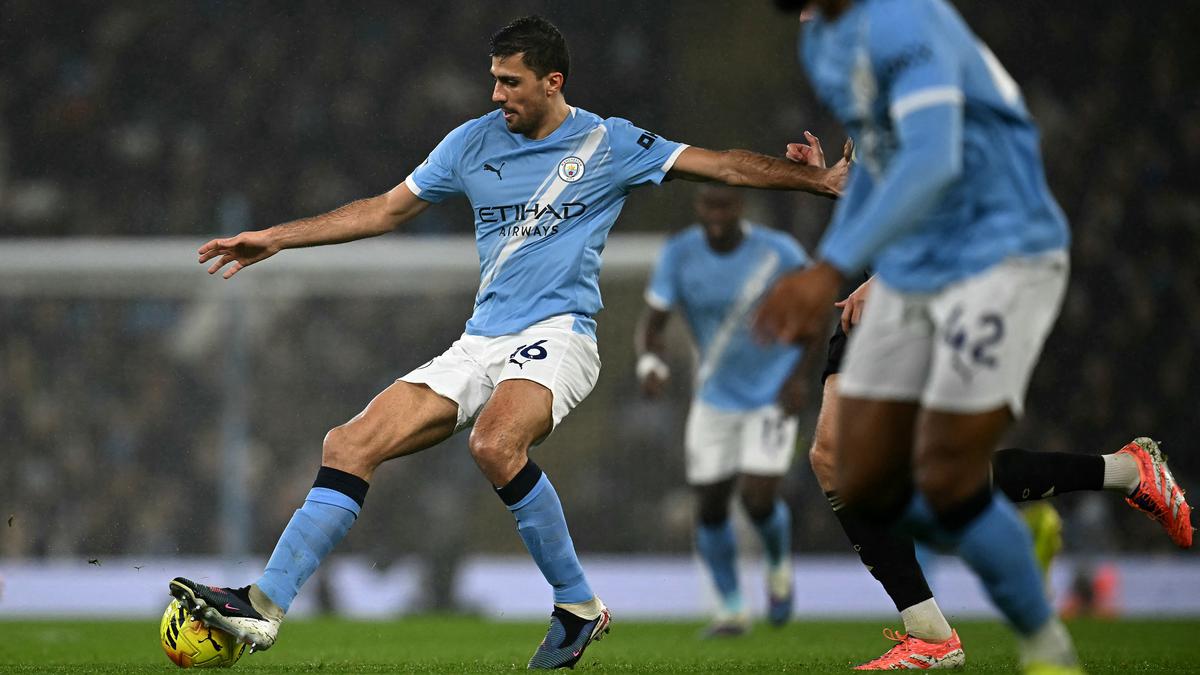 Penyebab Barcelona Bajak Rodri dari Kejaran Real Madrid