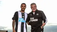 Valentino Lazaro dipinjamkan ke Newcastle United dari Inter Milan. (Dok. Twitter/NUFC)