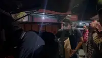 KPK Bawa Empat Koper dari Rumah Mantan Pj Wali Kota Bengkulu