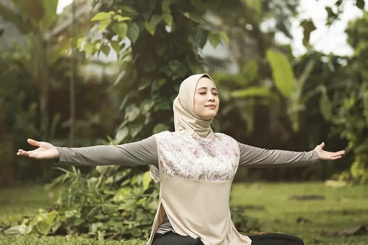 Inspirasi Baju Olahraga Nyaman, Stylish, Hingga Sesuai Syariat Islam dari Fanny Fabriana Cocok untuk Ramadan