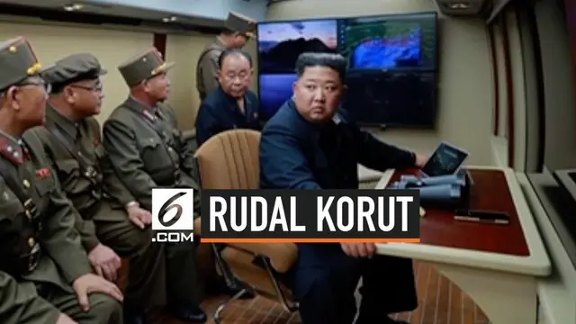Pemimpin Korea Utara Kim Jong-un menyaksikan peluncuran sistem multi rudal terbaru. Ini kali kedua dalam seminggu terakhir, Korea Utara melakukan tes senjata.