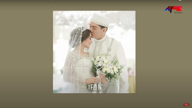 Ifan Seventeen : Penuh Haru Intip Momen Ifan Seventeen Kenalkan Pacar Ke Keluarga Dylan Sahara Merdeka Com / Jarang disorot, 9 potret kompak ifan 'seventeen' dan saudara kembarnya.