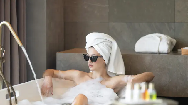 Salon dengan Treatment Lengkap