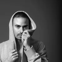 Eksklusif Ashraf Sinclair (Foto: Bambang E Ros, DI: Muhammad Nurfajri/Bintang.com)