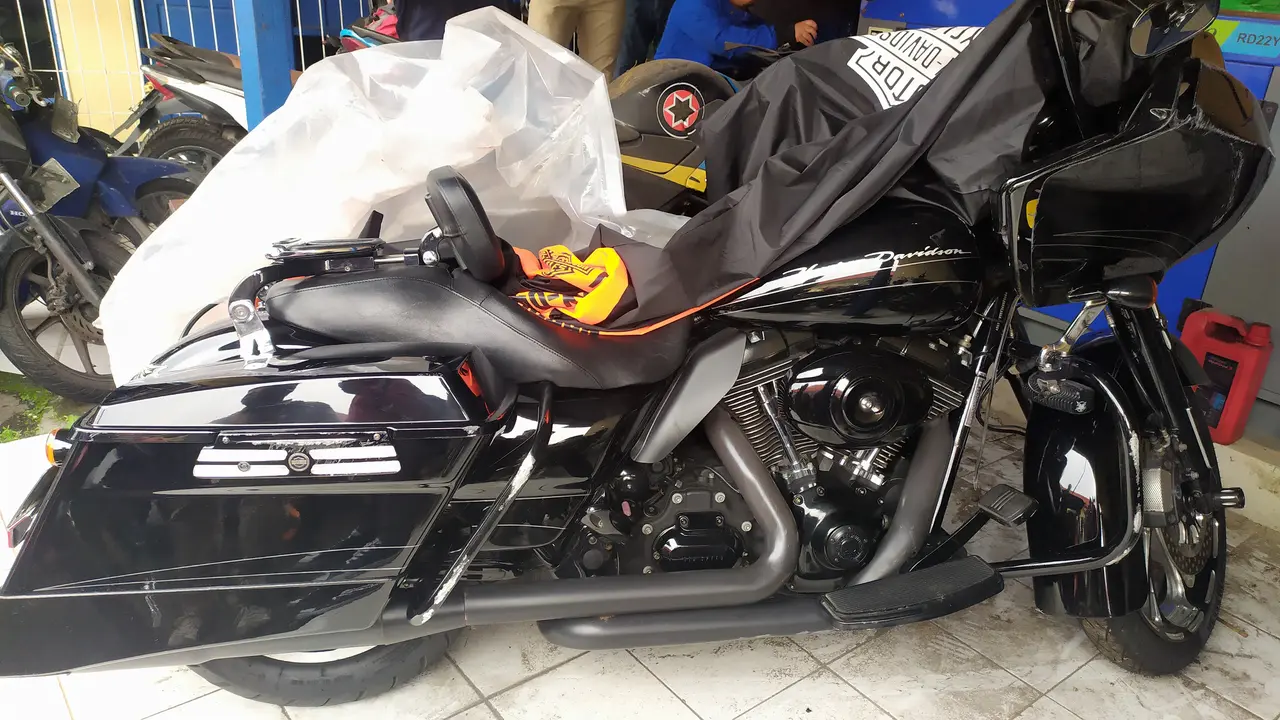 Polisi mengamankan Harley Davidson yang menabrak nenek di Bogor hingga meninggal.