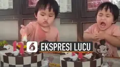 Usia balita pasti ingin melakukan hal ini itu. Seperti yang dilakukan oleh bocah yang satu ini. Menaruh tangannya di atas lilin kue ulang tahun.