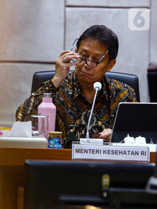Menteri Kesehatan Budi Gunadi Sadikin saat mengikuti rapat kerja bersama Komisi IX Dewan Perwakilan Rakyat (DPR) RI di Kompleks Parlemen, Senayan, Jakarta, Selasa (11/2/2025). (Liputan6.com/Angga Yuniar)