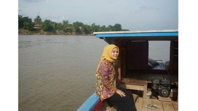 6 Potret Jialyka Maharani, Anggota DPD Termuda yang Pimpin Sidang Pelantikan