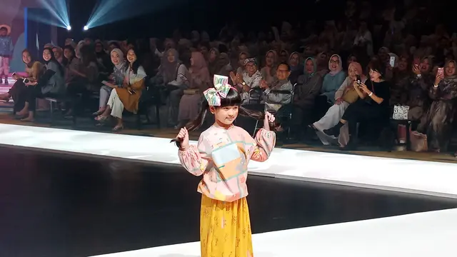 10 Tahun Berkarya, Ria Miranda Hadirkan Koleksi Perjalanan di 7th Annual Show 2020
