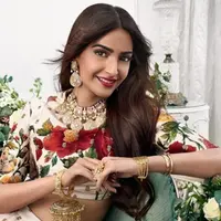 Sonam Kapoor (Pinkvilla)