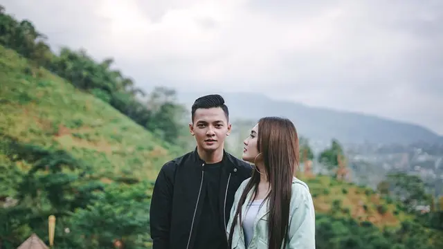 Nella Kharisma dan Dory Harsa. (Foto: Instagram @doryharsa)