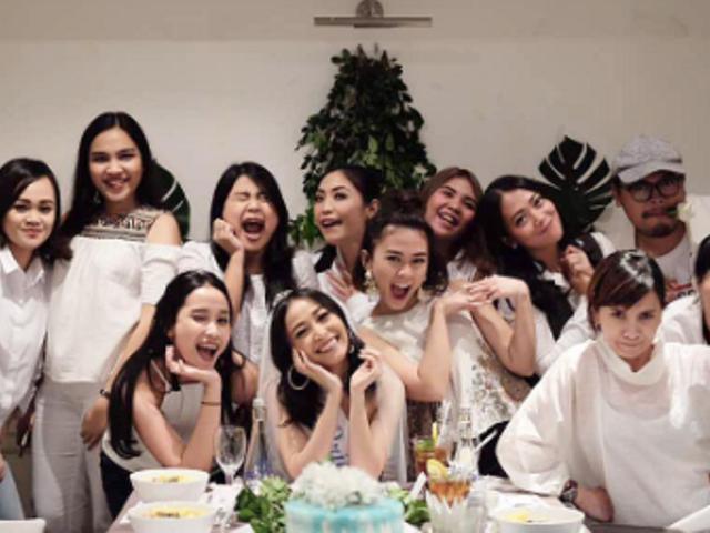 6 Ide Menarik Isi Acara Bridal Shower Lifestyle Liputan6 Com