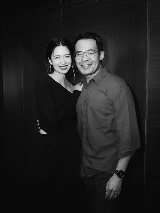 <p>Leo juga mengaku dirinya tak butuh lama untuk memantapkan pilihannya. Mereka menikah pada 25 Juni 2011. [Foto: instagram.com/leosandjaja]</p>