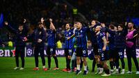 Hasil imbang 2-2 mengantar Inter Milan melaju ke semifinal Liga Champions 2024/2025. Setelah sebelumnya dalam duel leg pertama perempat final Liga Champions 2024/2025, pekan lalu, Inter berhasil meraih kemenangan 2-1. (Marco BERTORELLO/AFP)