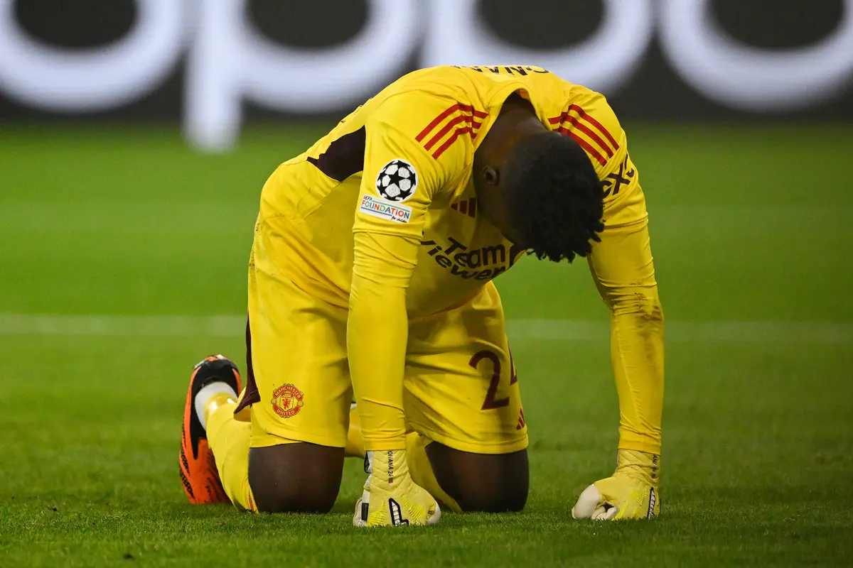 Foto: Momen Blunder Andre Onana yang Jadi Awal Petaka MU Takluk dari Bayern Munchen dalam drama 7 Gol di Liga Champions