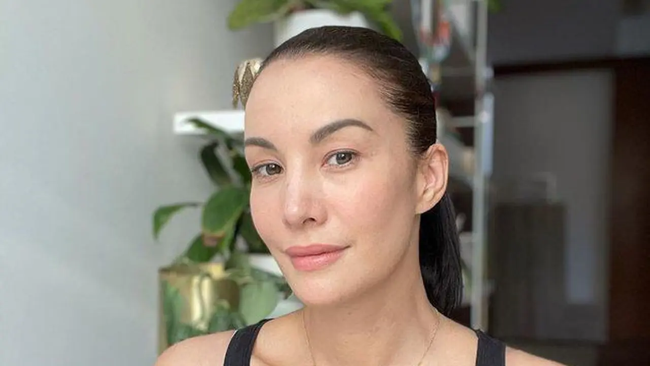 [Fimela] Nadya Hutagalung