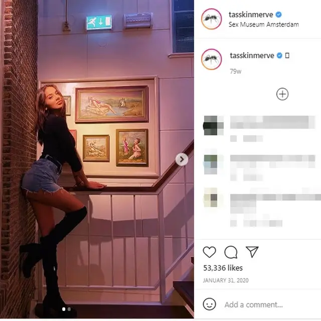 Influncer Turki Dituntut karena Unggah Foto di Museum Seks Amsterdam