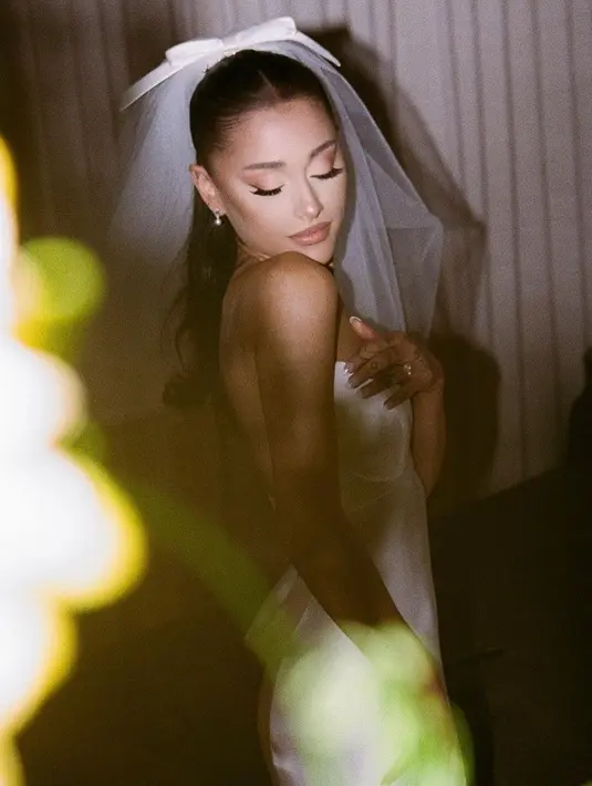 (Instagram/arianagrande)