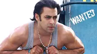 Wartawan memboikot Salman Khan karena aktor bertubuh kekar tak menunjukkan empatinya kepada wartawan.