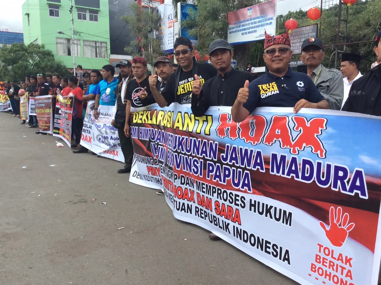 Paguyuban di Papua tolak hoax. (Liputan6.com / Katharina Janur)