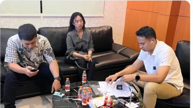 Pria yang Meneror Teman SMP Selama 10 Tahun karena Dikasih Uang Jajan Rp5 Ribu Akhirnya Ditangkap
