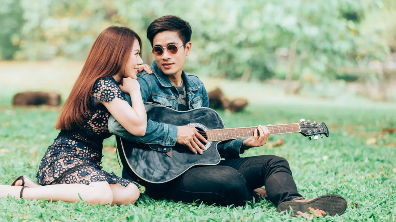 couple kencan romantis