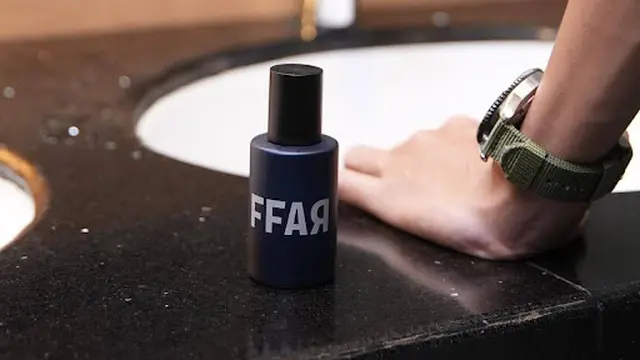 Ingin Wangi Parfum Tahan Seharian? Ini Tips yang Perlu Diperhatikan
