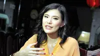 Menurut Olga Lydia golput tidak akan menyelesaikan masalah. Karena imbas dari kebijakan capres yang terpilih tetap akan dirasakan. Jakarta (31/5/14) (Liputan6.com/Panji Diksana)