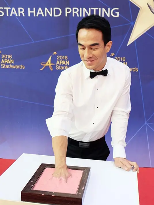Sangat terkesan dengan kunjungannya ke Belanda, namun sayangnya saat itu dirinya tidak bersama keluarga. Kemudian Joe Taslim pun menyebut Amerika sebagai destinasi ke-2 yang mengesankan. (Instagram/joe_taslim)