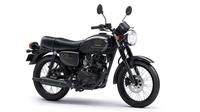 Kawasaki W175 tampil serba hitam. (KMI)