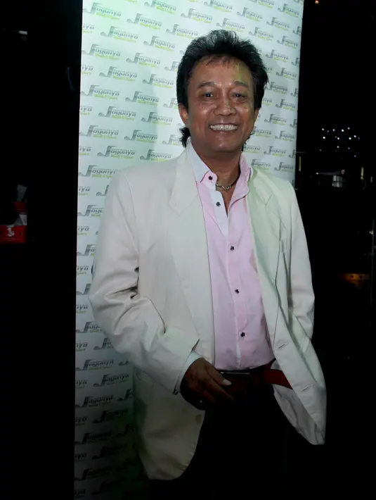 Album The Great Composer yang menggabungkan dua musisi legendaris Oddie Agam dan James F. Sundah meraih sukses. Kurang lebih 2 bulan dilepas di pasaran, album ini sudah terjual 135 ribu keping. (Andy Masela/Bintang.com)