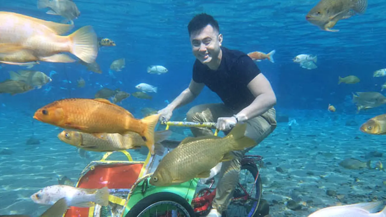 Serunya Foto Bawah Air di Umbul Ponggok Klaten