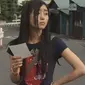 Shiori Kutsuna yang pernah menjadi Ran Mouri dalam dorama Detective Conan, terlibat judul baru bernuansa detektif, Bitter Blood.