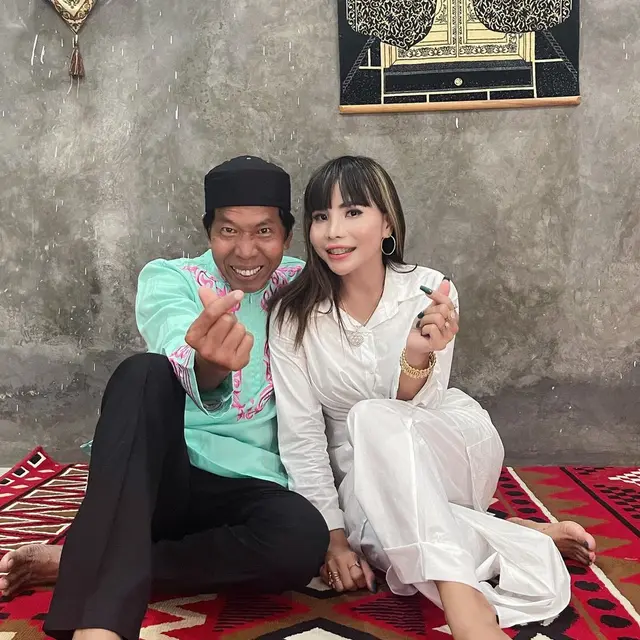 7 Kebesamaan Kiwil Bersama Dua Mantan Istri Saat Lebaran Ini Jadi Sorotan