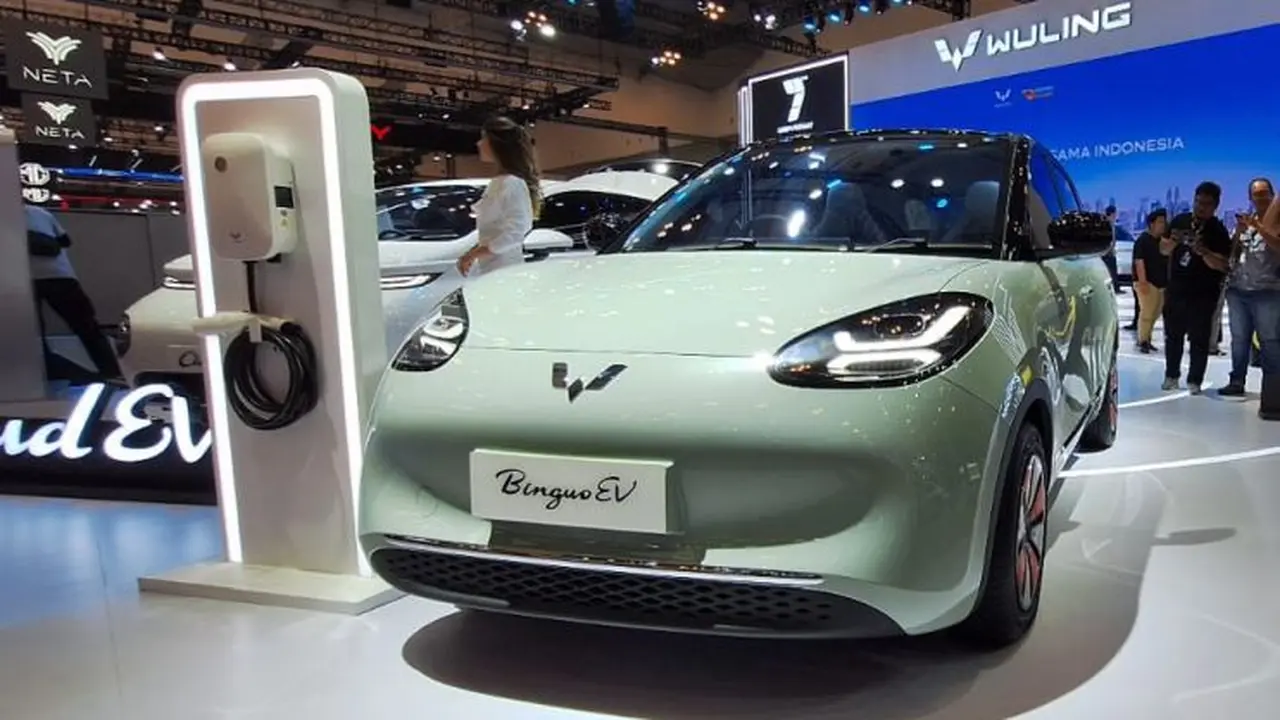 Wuling Bawa BinguoEV Edisi Spesial di GIIAS 2024, Rayakan 7 Tahun di Indonesia (Arief A/Liputan6.com)