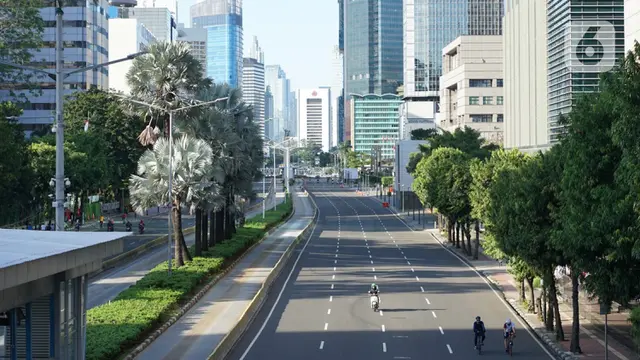 FOTO: Idul Fitri, Jalan Sudirman dan MH Thamrin Lengang