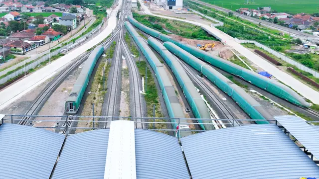 PT Kereta Cepat Indonesia China (KCIC) telah merampungkan pengiriman seluruh rangkaian kereta.