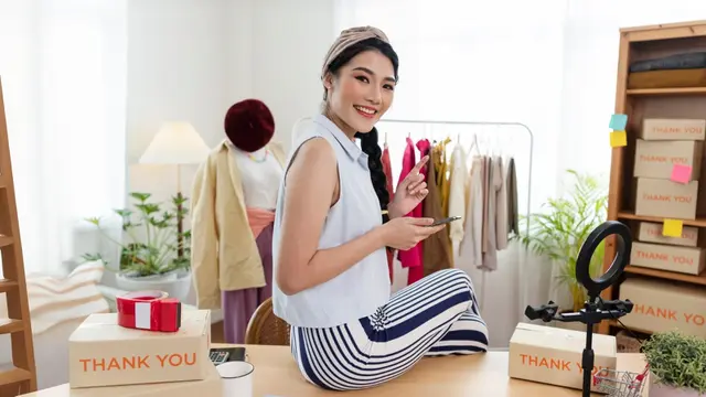 Ingin Memulai Bisnis Fashion dari Nol? Ini 5 Langkah Jitu untuk Sukseskan Mimpimu! (Foto dok : Freepik/our-team)