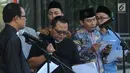 Sejumlah tokoh lintas agama menyatakan dukungan terhadap KPK di lobi Gedung Merah Putih KPK, Jakarta, Selasa (10/9/2019). Mereka menolak upaya pelemahan KPK oleh DPR melalui revisi UU No 30 Tahun 2002 tentang KPK. (merdeka.com/Dwi Narwoko)