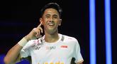 Pebulu tangkis tunggal putra Indonesia, Alwi Farhan merayakan kemenangan atas wakil Taiwan, Chi Yu Jen pada babak semifinal Indonesia Masters 2026 di Istora Gelora Bung Karno, Senayan, Jakarta, Sabtu (24/1/2026). (Bola.com/M Iqbal Ichsan)