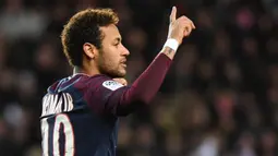 1. Neymar (Paris Saint Germain) - Harga jualnya ditaksir mencapai 213 juta euro. (AFP/Yann Coatsaliou)