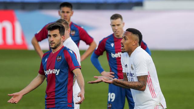 FOTO: Real Madrid Tumbang Lawan Levante