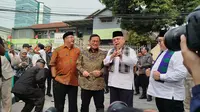 Mantan Gubernur DKI Jakarta Fauzi Bowo atau dikenal dengan Foke melemparkan pujian kepada pasangan Bakal Calon Gubenur dan Wakil Gubernur Daerah Khusus Jakarta, Pramono Anung dan Rano Karno (Liputan6.com/Ady Anugrahadi)