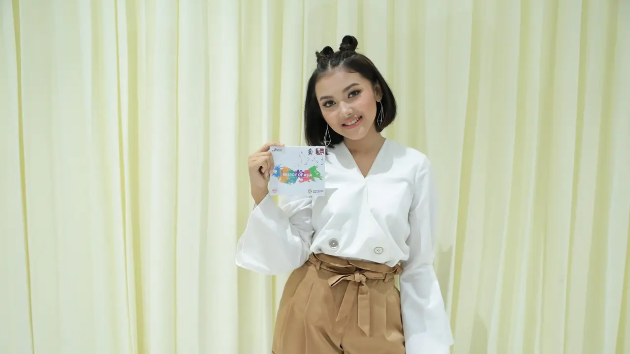 [Bintang] Shakira Jasmine