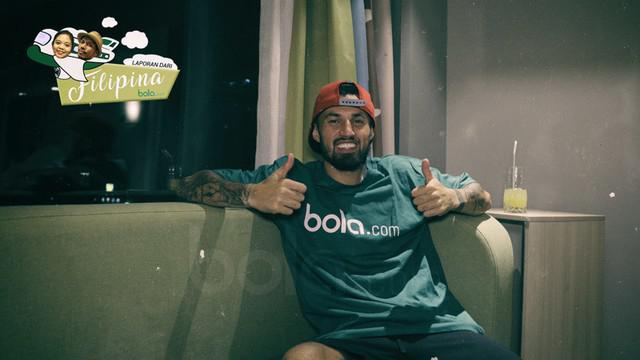 Video wawancara santai bersama Stefano Lilipaly usai dirinya antarkan Timnas Indonesia ke Semifinal Piala AFF 2016.