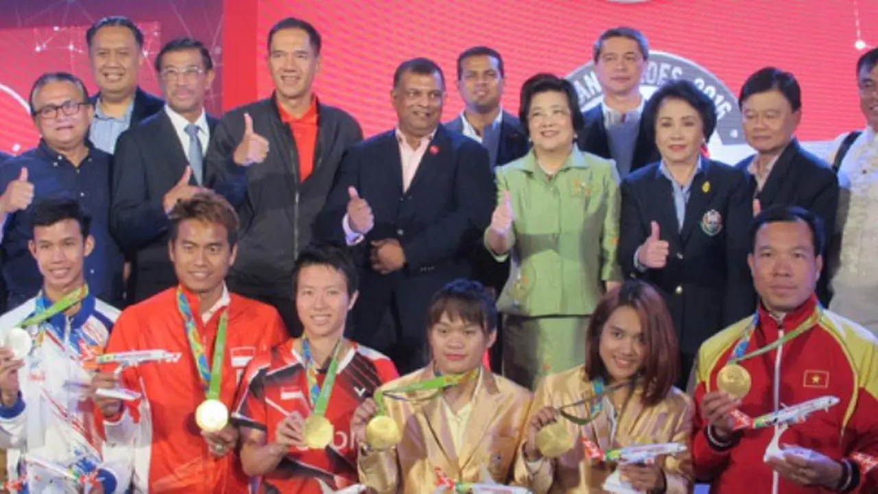 Tontowi Ahmad/Liliyana Natsir