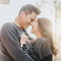 Tips menyenangkan hati suami./Copyright shutterstock.com